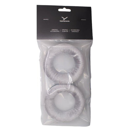 Packaging showing Beyerdynamic logo for DT770 SKU 1000886 one pair 